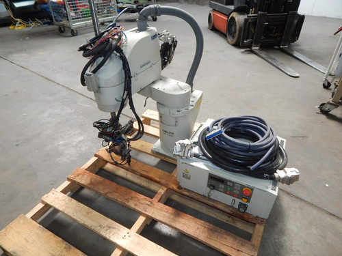 Mitsubishi  RH-12SH5535-S14 / CR2B-574-S14  Industrial Robot w Controller  For Sale