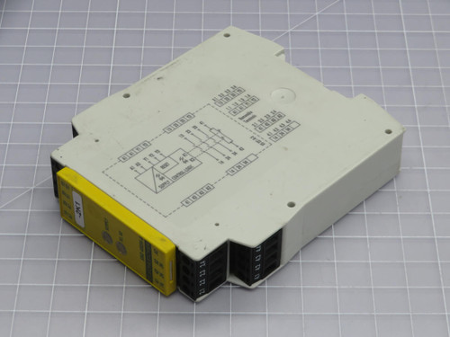Schleicher   18815259-S1B  SNO 4003K-A  Safety Relay  For Sale