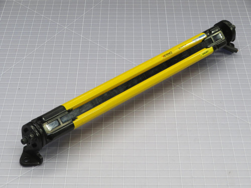 Keyence  GL-R16H-R  Light Curtain Receiver   For Sale