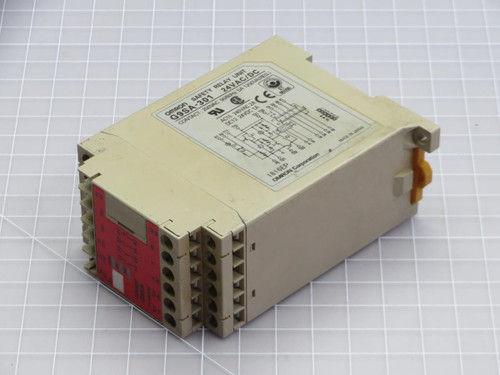 OMRON G9SA-301 AC/DC24 AC/DC24 SAFETY RELAY, 3PST-NO, 250VAC, A T203885