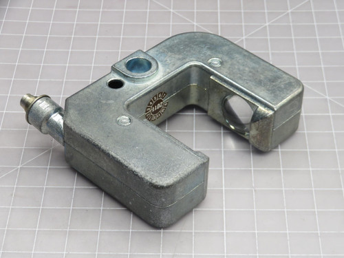 BST  IR2005/30L  Photoelectric Infrared Sensor  For Sale
