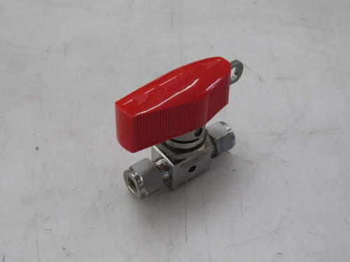 Lot of 2 Swagelok  SS-43GVS6-LL-RD  Stainless 3/8In Ball Valve  For Sale