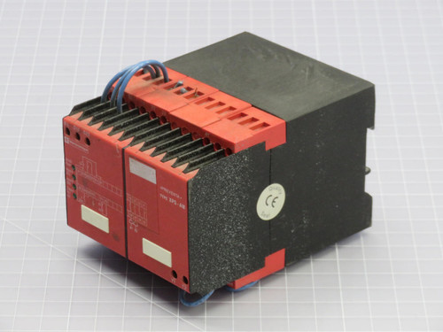 TELEMECANIQUE XPS-AM5140 SAFETY RELAY T220696