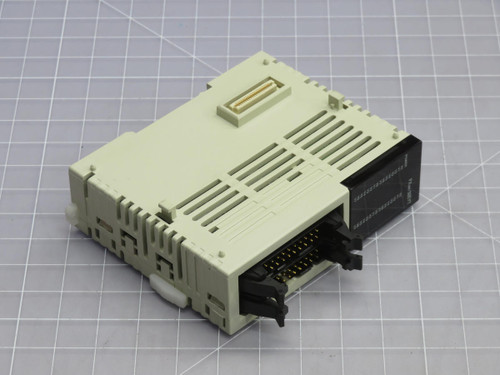 MITSUBISHI  FX2NC-32EYT  DIGITAL OUTPUT MODULE  For Sale
