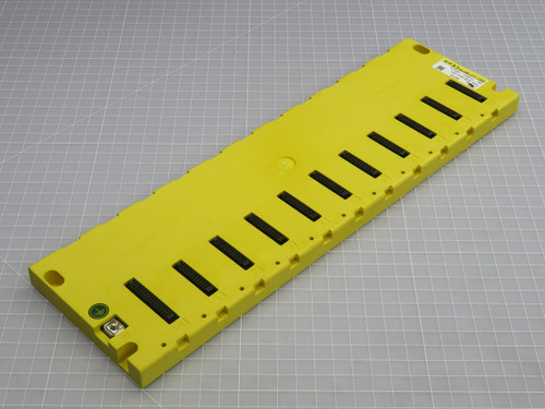 FANUC  A03B-0819-C001  I/O MODULE BASE UNIT  For Sale