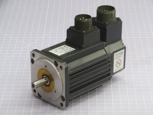 YASKAWA  USAREM-03CFJ41  AC SERVO MOTOR  For Sale