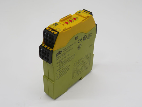PILZ  PNOZ S5 C 24 VDC 2N/O 2N/O T 751105 SAFETY RELAY  For Sale