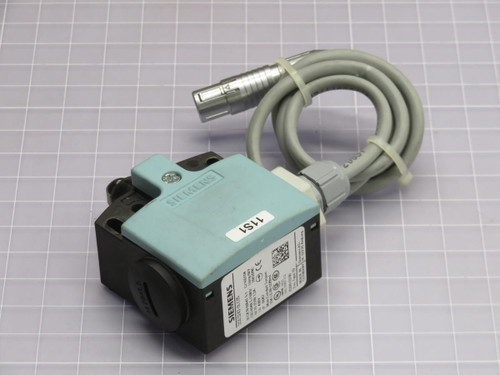 SIEMENS  3SE5242-0LC05  TRANSMITTER  For Sale