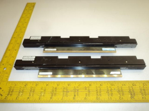 LOT OF 2 PERMALEX PLX-PAN-SPPG1-M-08-PR PLX-PAN-R2-9-WH  SQUEEGEE ASSEMBLY 13" LONG T17789 LOT OF 2 PERMALEX PLX-PAN-SPPG1-M-08-PR PLX-PAN-R2-9-WH  SQUEEGEE ASSEMBLY 13" LONG T17789