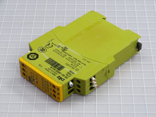 PILZ  PZE X4V 1/24VDC 4N/O FIX 774581   For Sale