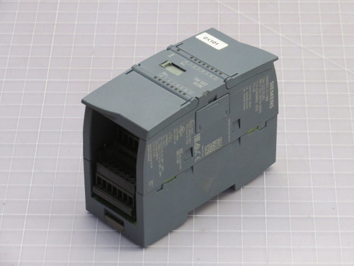 SIEMENS  SIMATIC S7-1200 6ES7 223-1BH32-0XB0   For Sale