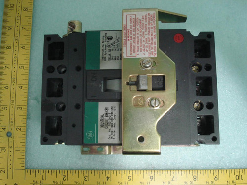 GE TED136015 INDUSTRIAL CIRCUIT BREAKER T7605