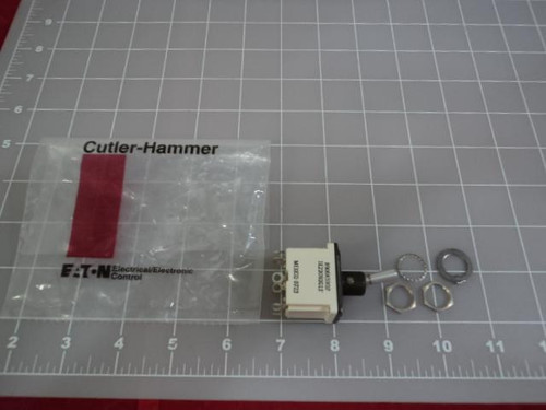 55 CUTLER HAMMER 8906K5907 TOGGLE SWITCH DPDT T11798