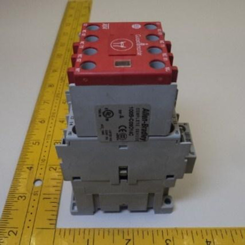ALLEN-BRADLEY 100S-C09D14C 600VAC 25A SAFETY CONTACTOR T15650