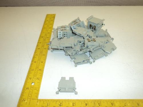 LOT OF 50 AMI 1492-W4 TERMINAL BLOCKS T18831