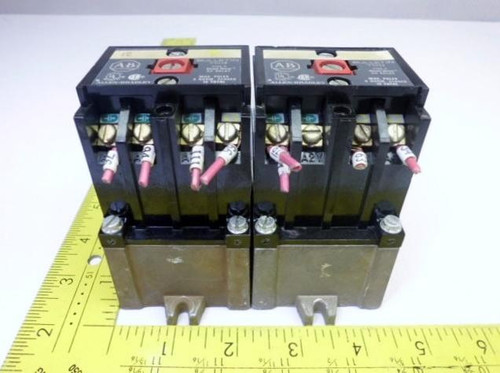 LOT OF 2 ALLEN-BRADLEY 700-P600A1 RELAY CONTACTOR 600V T14821