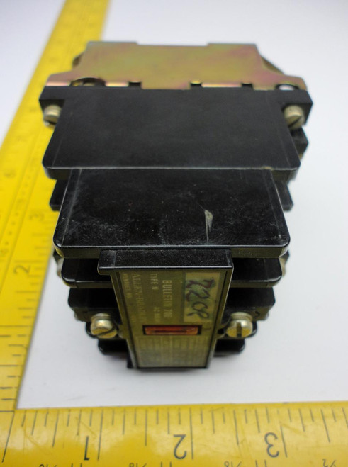 ALLEN-BRADLEY 700-N800A1 RELAY 110/120VAC 300VAC T14769