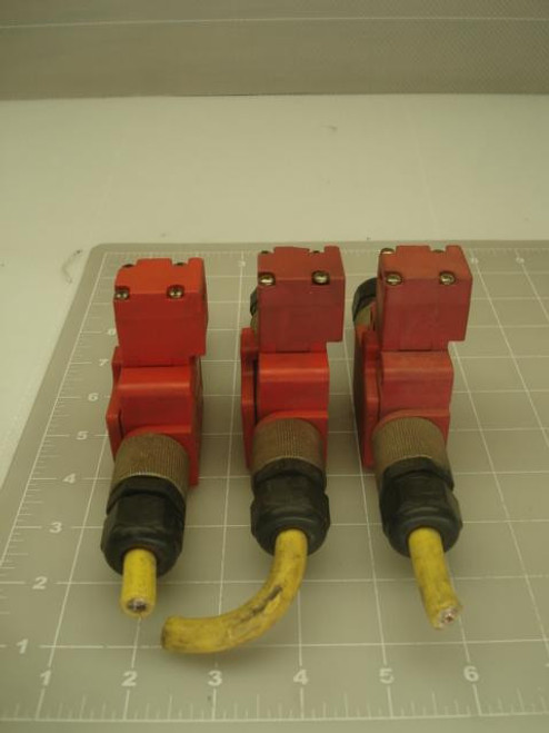3 TELEMECANIQUE XCK-T591H4 LIMIT SWITCH 3A 240V T13461
