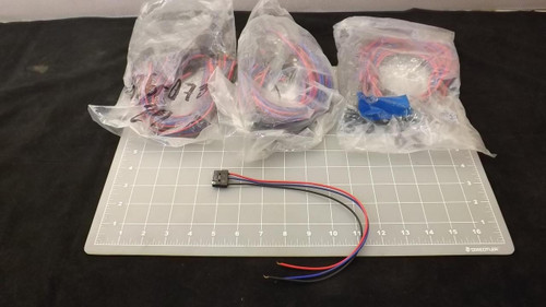 1 LOT OF 60 D2SW-3L1M SNAP/LIMIT SWITCHES 3A 125VAC 30VDC T21695