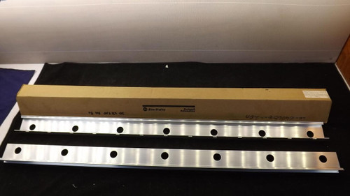 LOT OF 2 ALLEN BRADLEY 1492-DR6 RAISED DIN RAIL 35MMX7.5MMX57.4MMX1MTL(39-3/8"L) T21822