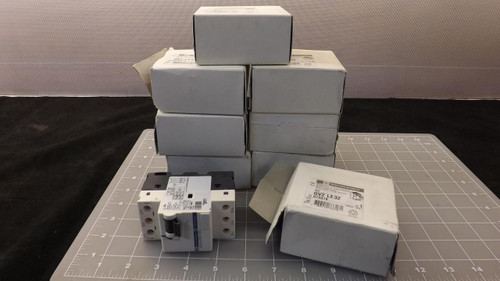 TELEMECANIQUE GV2LE32 MAGNETIC CIRCUIT BREAKER 600VAC 32AMP T21713