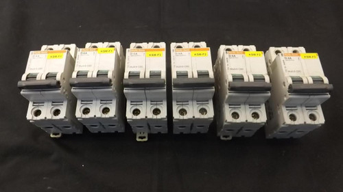 LOT OF 4 D4A AND 2 D6A MERLIN GERIN CIRCUIT BREAKERS T22657 LOT OF 4 D4A AND 2 D6A MERLIN GERIN CIRCUIT BREAKERS T22657