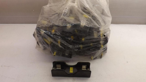 LOT OF (21) BUSS 1B0024 FUE HOLDERS 10 AWG CU 35 600 V 8 AWG AL 40 30 AMP T22461