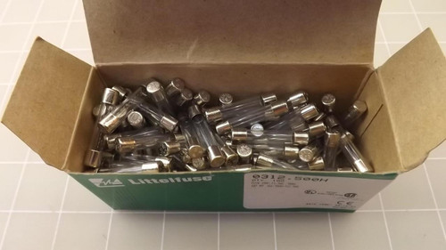 LOT OF 100 LITTEFUSE 0312.500H FUSES T24295
