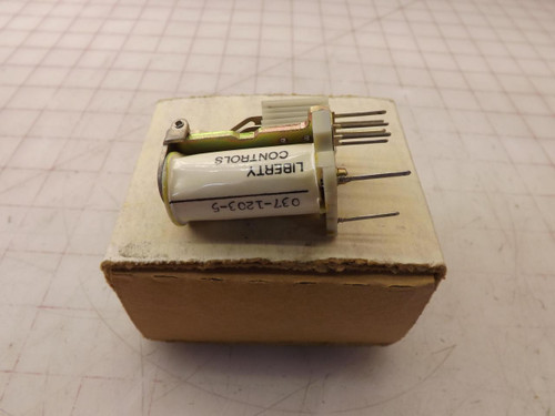 LIBERTY CONTROLS 037-1203-5 RELAY T33539 LIBERTY CONTROLS 037-1203-5 RELAY T33539