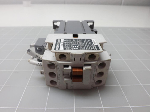 OMRON J7L-18 CONTACTORS W/ OVERLOAD RELAY T48601