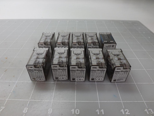 LOT OF 10 ALLEN BRADLEY 700-HC24Z24 RELAYS T50956