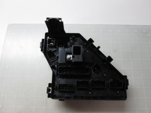 HONDA SNA-P022 NA463JSX6110429 PA66+PPE 63597332 38250-SNA-P022-M1 FUSE BOX T52128