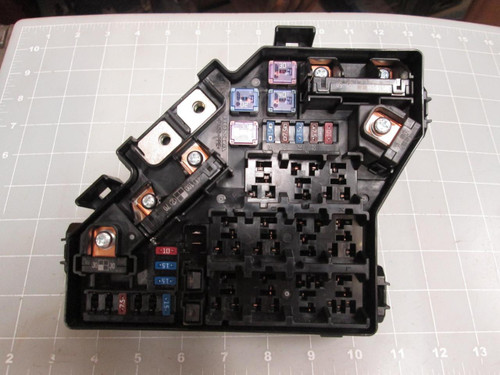HONDA PA66+PPE NAC001I6A050720 SNA-C010 63593328 FUSE BOX T53481