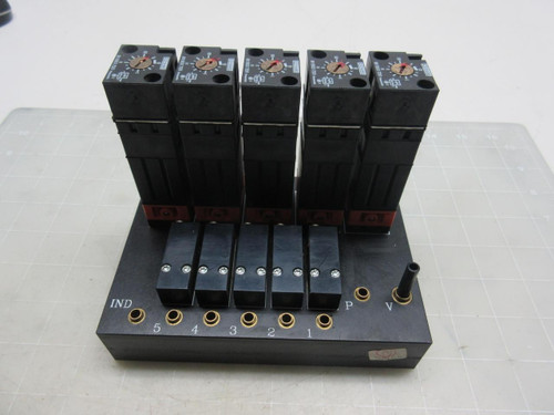 LOT OF 5 CROUZET 81503720 TIME DELAY RELAY T55031 LOT OF 5 CROUZET 81503720 TIME DELAY RELAY T55031