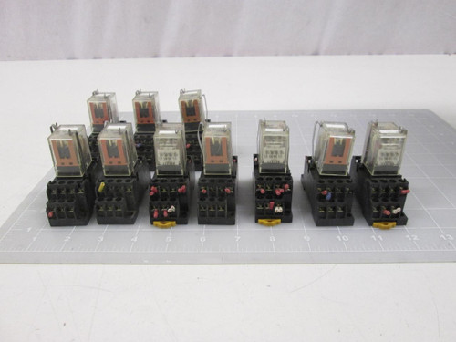 LOT OF 10 OMRON MY4 RELAYS W/ SOCKET T61910