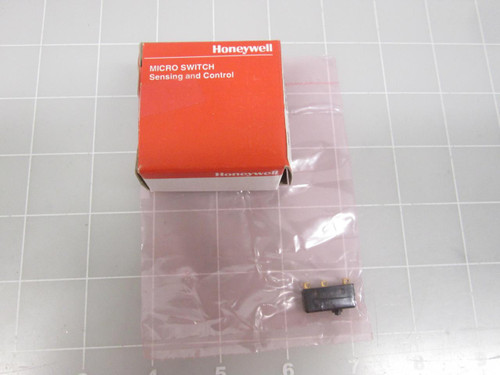 LOT OF 6 HONEYWELL 11SM2446 SNAP ACTION SWITCH T67603