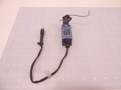 MATSUSHITA AZ8107 LIMIT SWITCH 5 A 250 V AC T79094