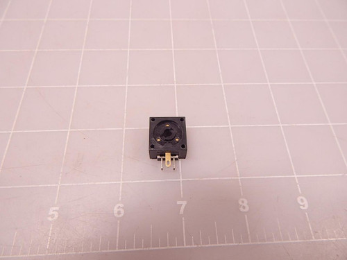 LOT OF 2 B-5K-0HM POTENTIOMETER T79451