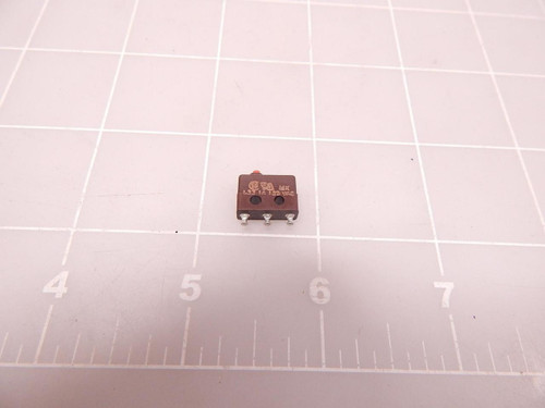 HONEYWELL 13SX1-T 1533 BASIC / SNAP ACTION SWITCHES SPDT PLGR SCREW 1 A 30 VDC 0.97N 125 VAC PNL MNT T78837