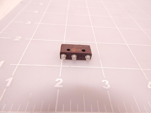 HONEYWELL 11SM401-T BASIC / SNAP ACTION SWITCHES 250 VAC 5 A PIN PLUNGER ACTUATOR T78877
