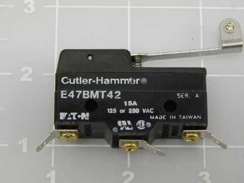 EATON E47BMT42 CUTLER-HAMMER LIMIT SWITCH-15 A 125 OR 250 VAC T86773