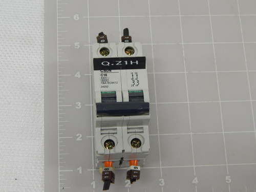 LOT OF 4 MERLIN GERIN C60N C16 CIRCUIT BREAKER T85781 LOT OF 4 MERLIN GERIN C60N C16 CIRCUIT BREAKER T85781
