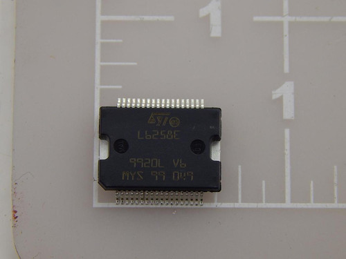 LOT OF 16 STMICROELECTRONICS E-L6258E MOTOR / MOTION / IGNITION CONTROLLERS & DRIVERS DUAL FULL BRIDGE T88302