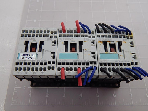 LOT OF 3 SIEMENS 3RT1016-2BD42 SIRIUS CONTACTOR T90005