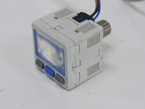 SMC ZSE30-01-65 Vacuum Switch T91239 For Sale