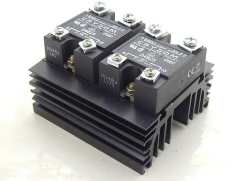 Lot of 2 Crydom D4825 Solid State Relays w/ Heat Sink T90635 For Sale