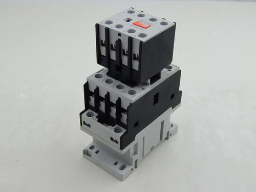 Lovato BF1801A, BFX10 Contactor w/ Auxiliary Contact T92149 For Sale