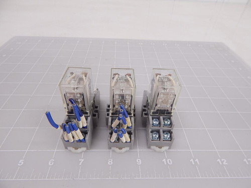 Lot of 3 Allen-Bradley 700-HF32Z24, 700-HN116 Miniature Square Base Relay T92170 For Sale