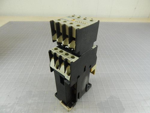 Telemecanique LA1 DN 40, LA4 DC 1U Contactor w/ Coil Suppressor T97721 For Sale