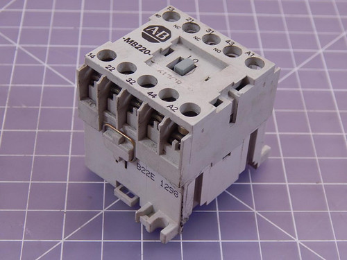Lot of 4 Allen Bradley 700-MB220*, SER A Relays T98222 For Sale